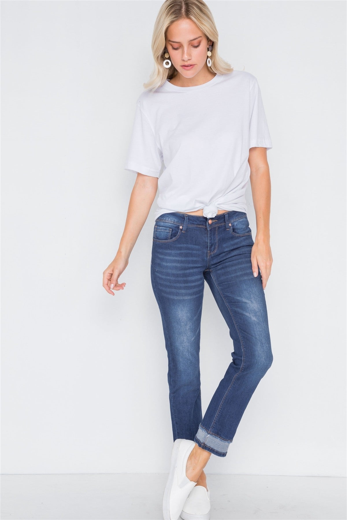 Mid-rise Contrast Jeans