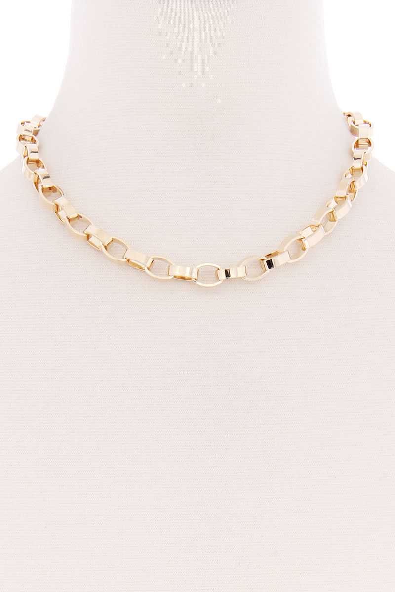 Oval Metal Thick Chain Necklace