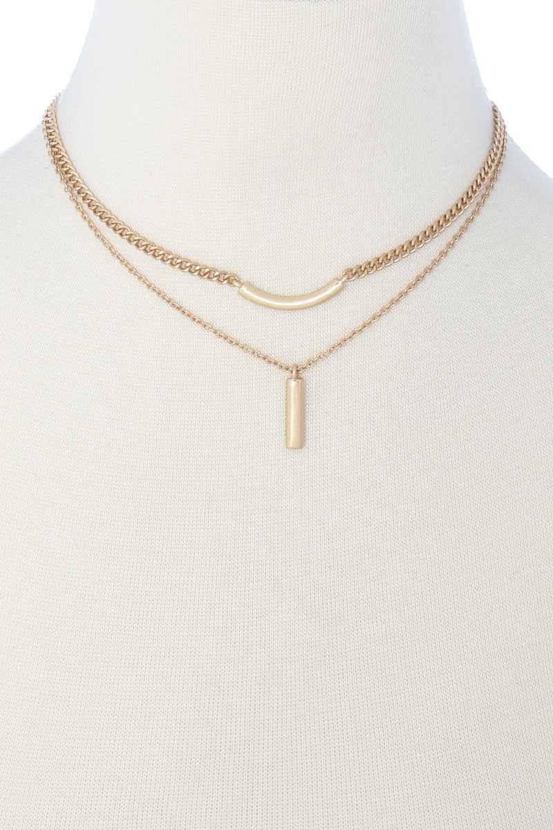 Metal Pendant Necklace