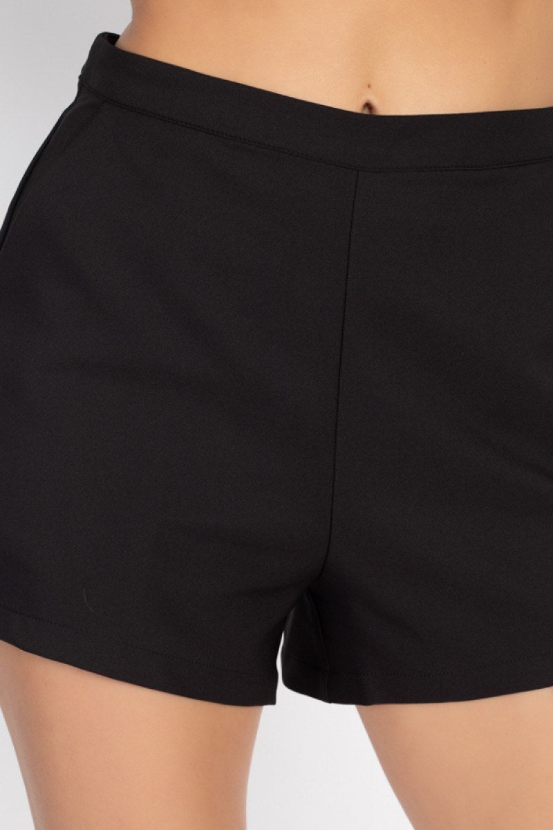 Back Zip-up Shorts